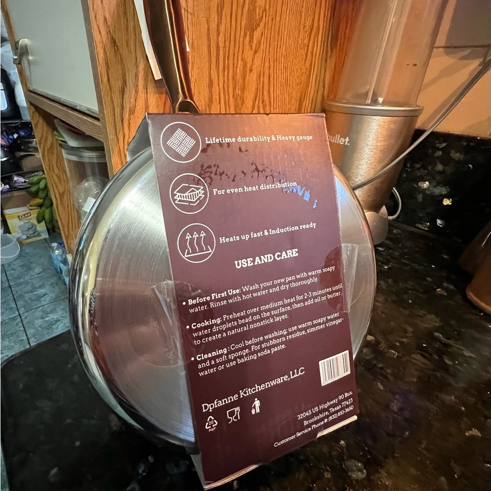 Stainless Steel Saucepan with Lid - Silver